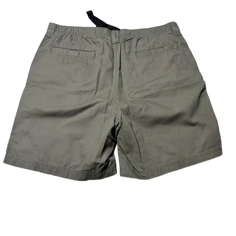 Wrangler Green Utility Cargo Shorts Men’s Size 42 Built in Belt Outdoors Hiking